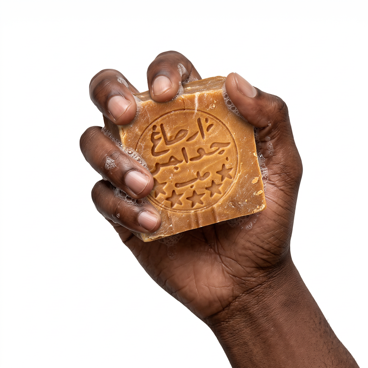 Démangeaisons, irritations, inconforts dans les plis ? Retrouvez une peau propre et apaisée avec MALAIKA™